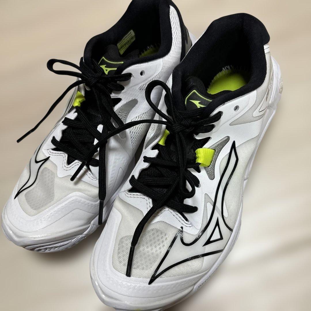 Mizuno バレーシューズ ウェーブライトニング Z8 24cm 中敷き新品‼︎