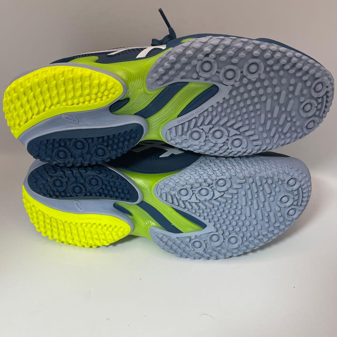 ハンバーガー大好きアシックステニスシューズ COURT FF3 OC