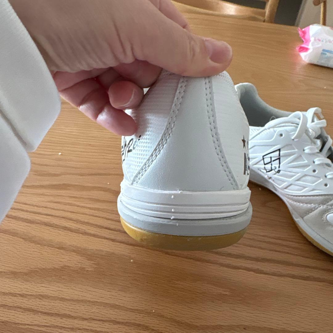 美品　アスレタ フットサルシューズ