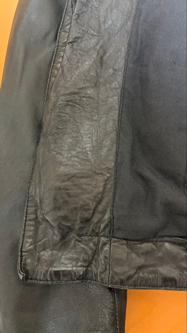 《AMERICAN RAG CIE》 フード付きブラックレザージャケット