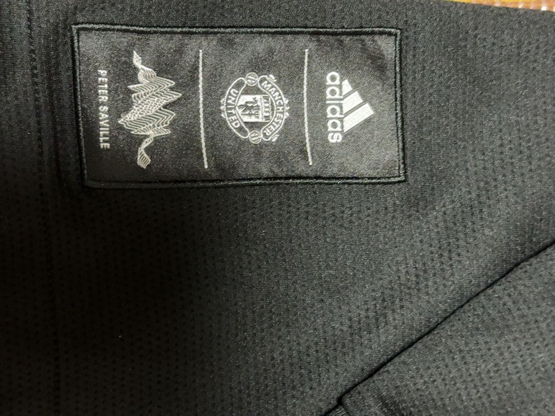 マンチェスターユナイテッド×ピーターサヴィル L Peter Saville