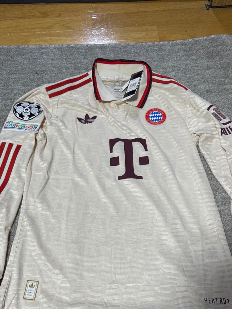 バイエルン・ミュンヘン 9番 ケイン 長袖 ユニフォーム 24/25 アウェイ