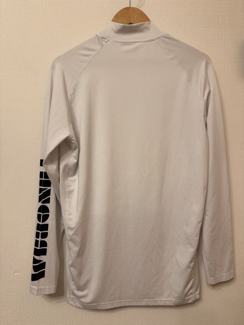 TANGRAM モックネックトップス