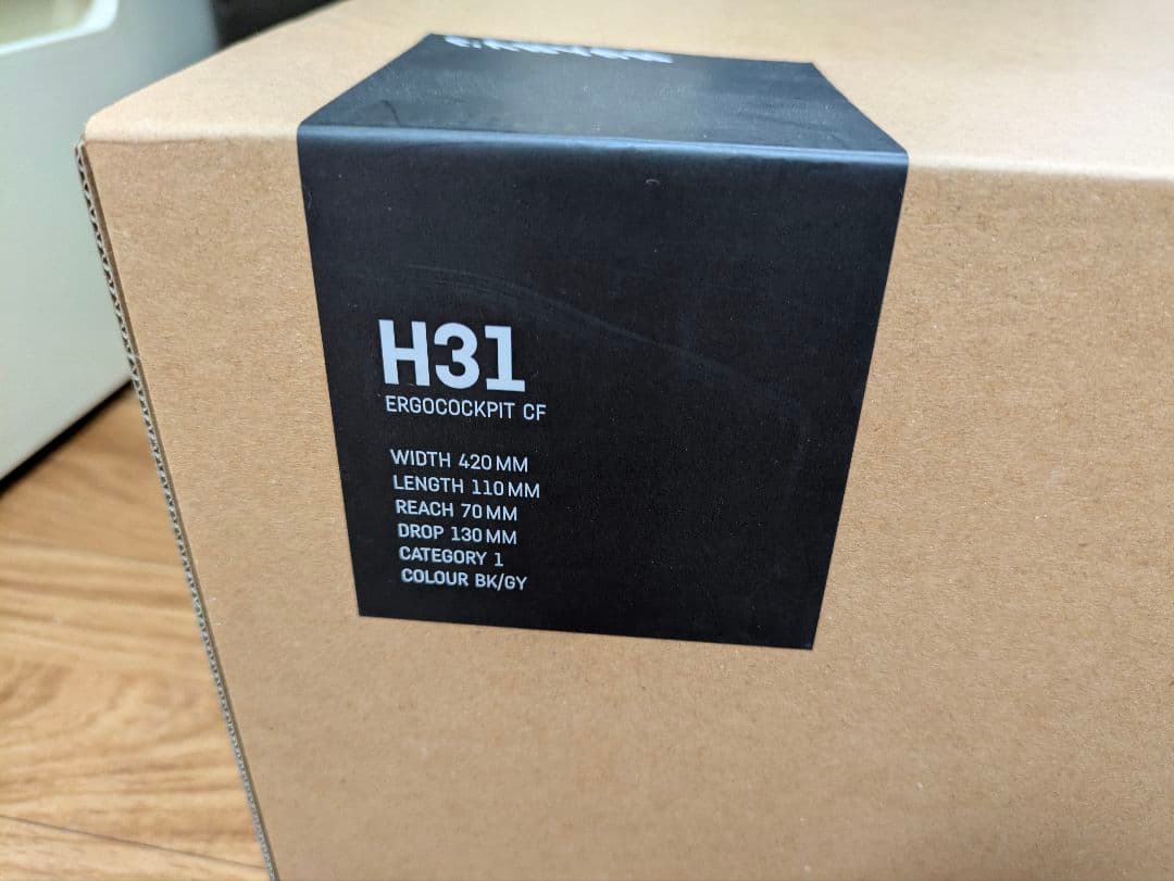 キャニオン　H31　一体型ハンドルバー　420mm