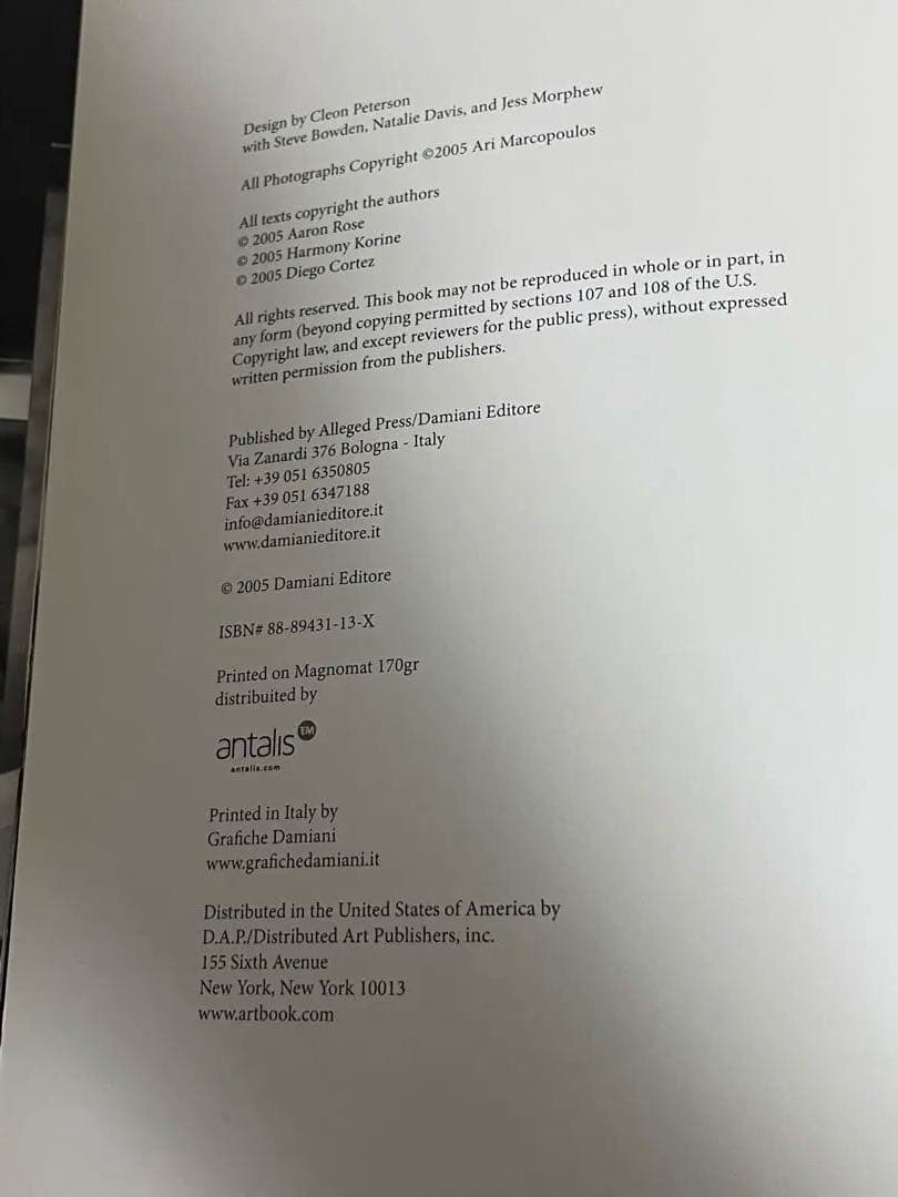 Ari Marcopoulos 写真集「OUT & ABOUT」　スケボー