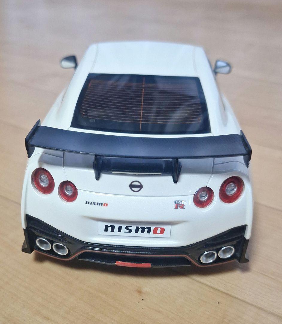 ニスモ　GT-R　GTスピリット　ミニカー　1/18 ジャンク