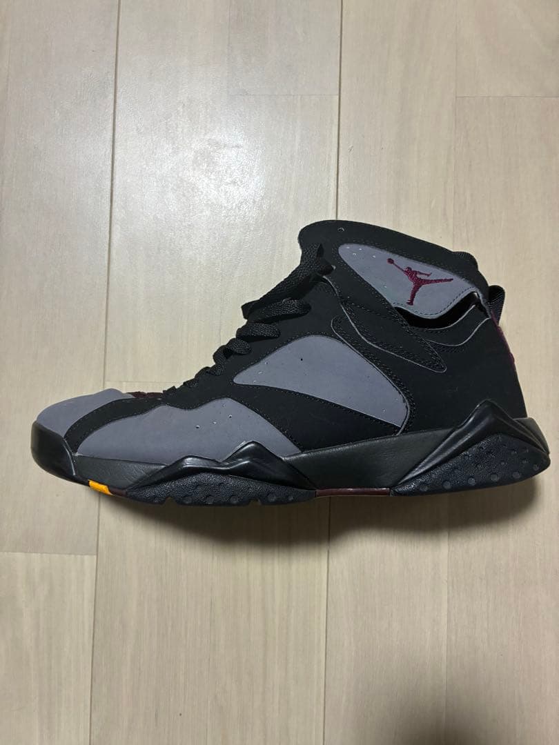 Air Jordan 7 グレー/ブラック バスケットシューズ