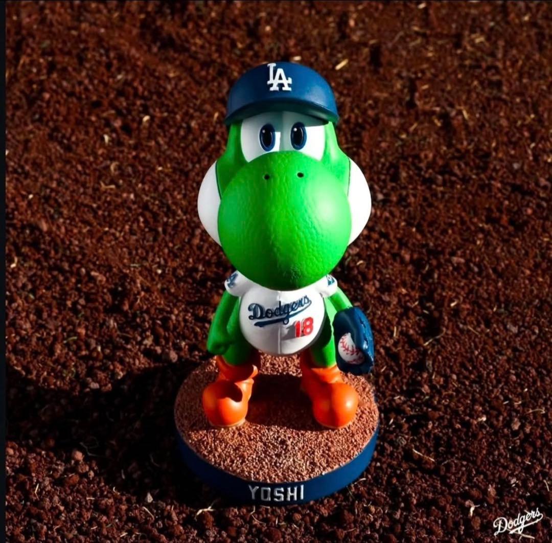 ドジャース　山本由伸　ヨッシー　ボブルヘッド　来場者限定　冊子付き