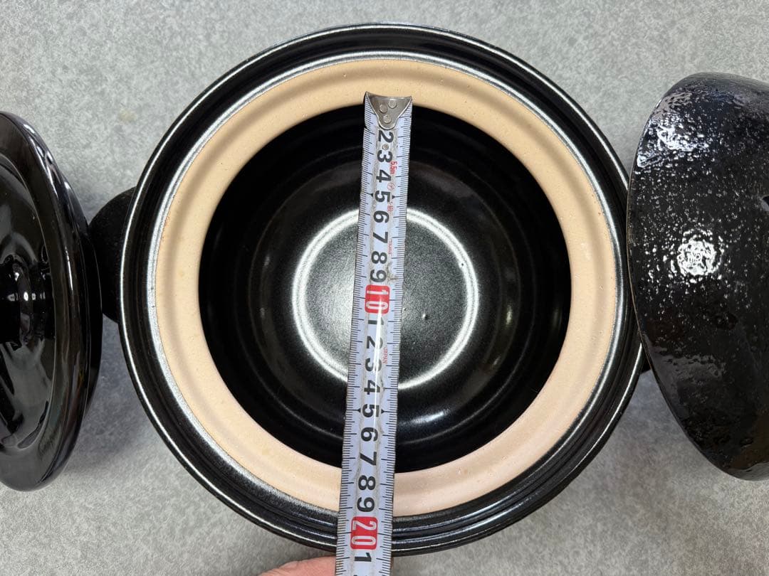 中古　長谷園　土鍋 2合炊き　鍋敷つき