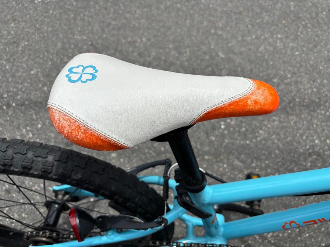 ヨツバサイクル ZERO 20インチ 純正スタンド付き 直接引き渡しのみ