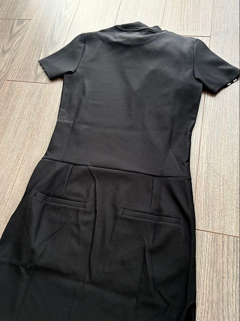 新品 レディース adidas アディダス ゴルフワンピース 吸湿速乾 Sサイズ