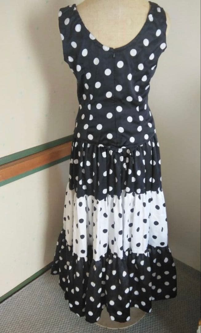 フラメンコ　衣装　ツーピース　ブラウス　シージョ　ファルダ