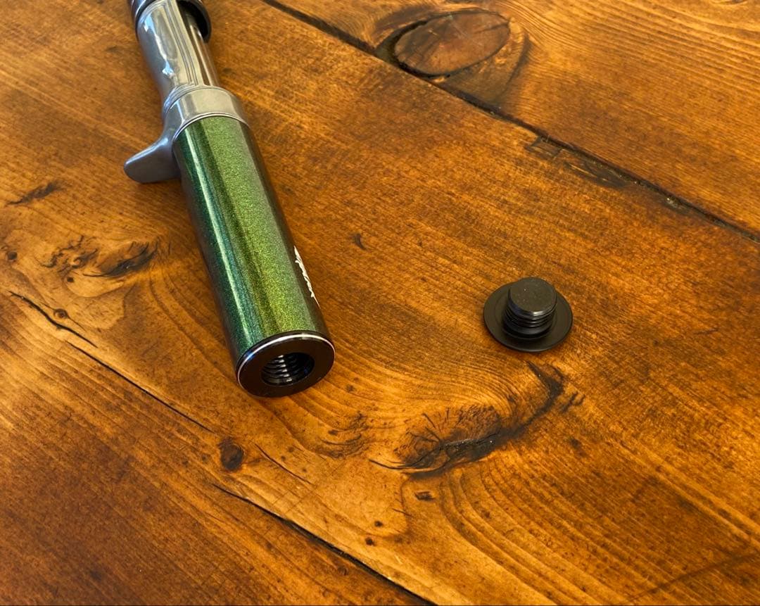 超コンパクト　トラウトロッド　5ft6inchベイトロッド グリーン　渓流釣り