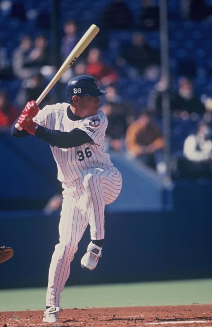 東京ヤクルトスワローズ　池山隆寛監督レプリカユニフォーム