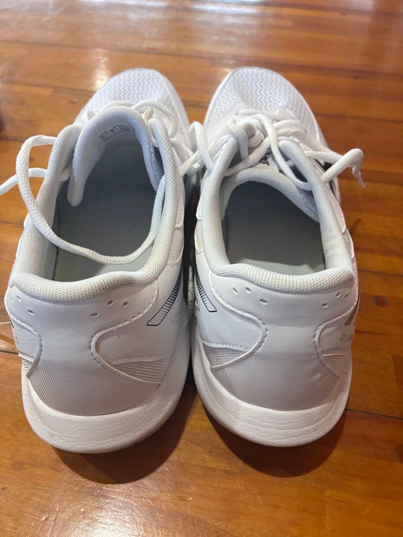 バレーボールシューズ ホワイト 29.0cm