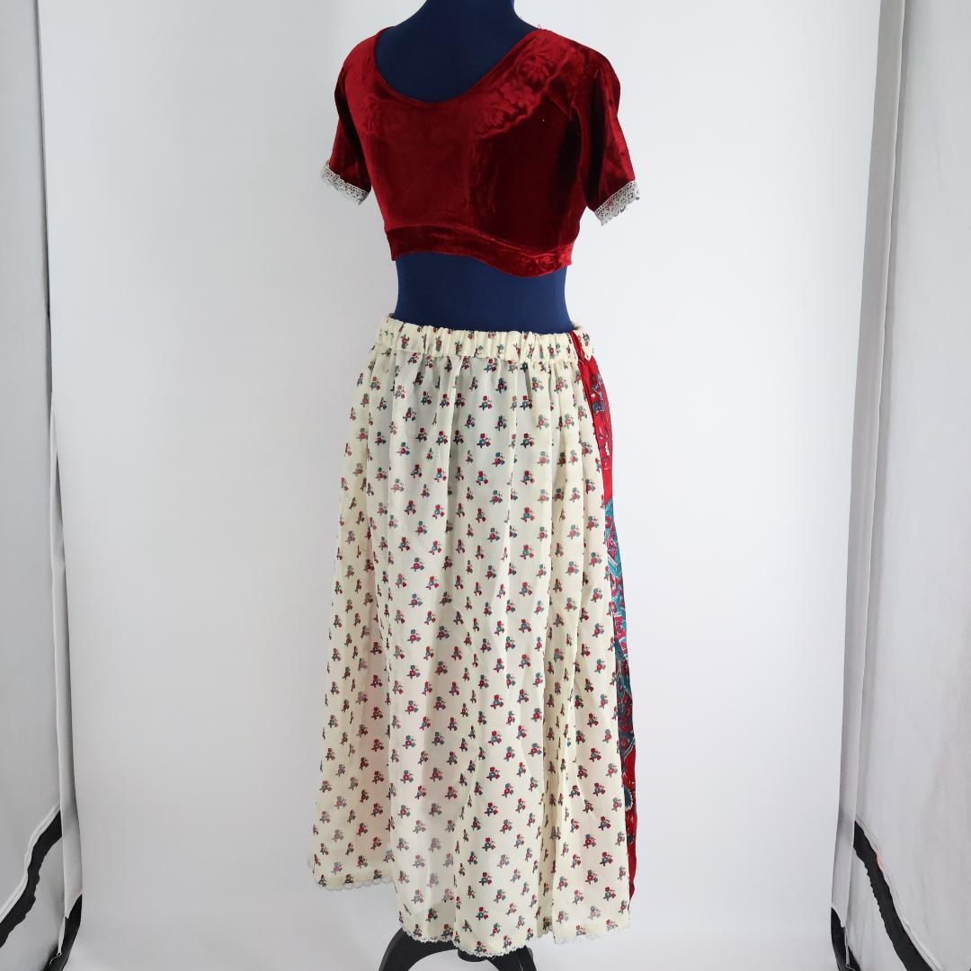 【ベリーダンス用 オリエンタル衣装】鮮やかなレッド×アイボリー ベロア レース