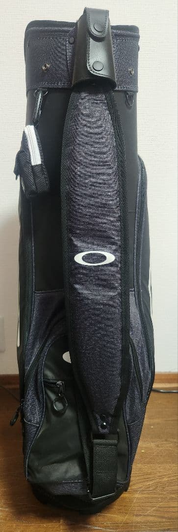美品！！OAKLEY キャディバッグ