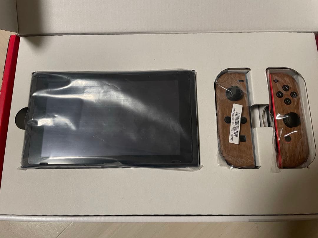 Switch 本体　コントローラ　専用ケース　カセット付き