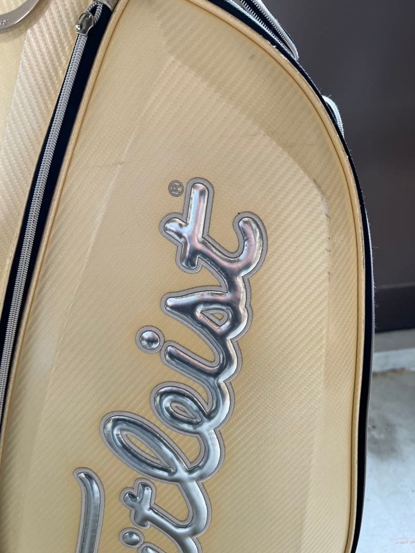 Titleist ゴルフバッグ・キャディバッグ クリーム色