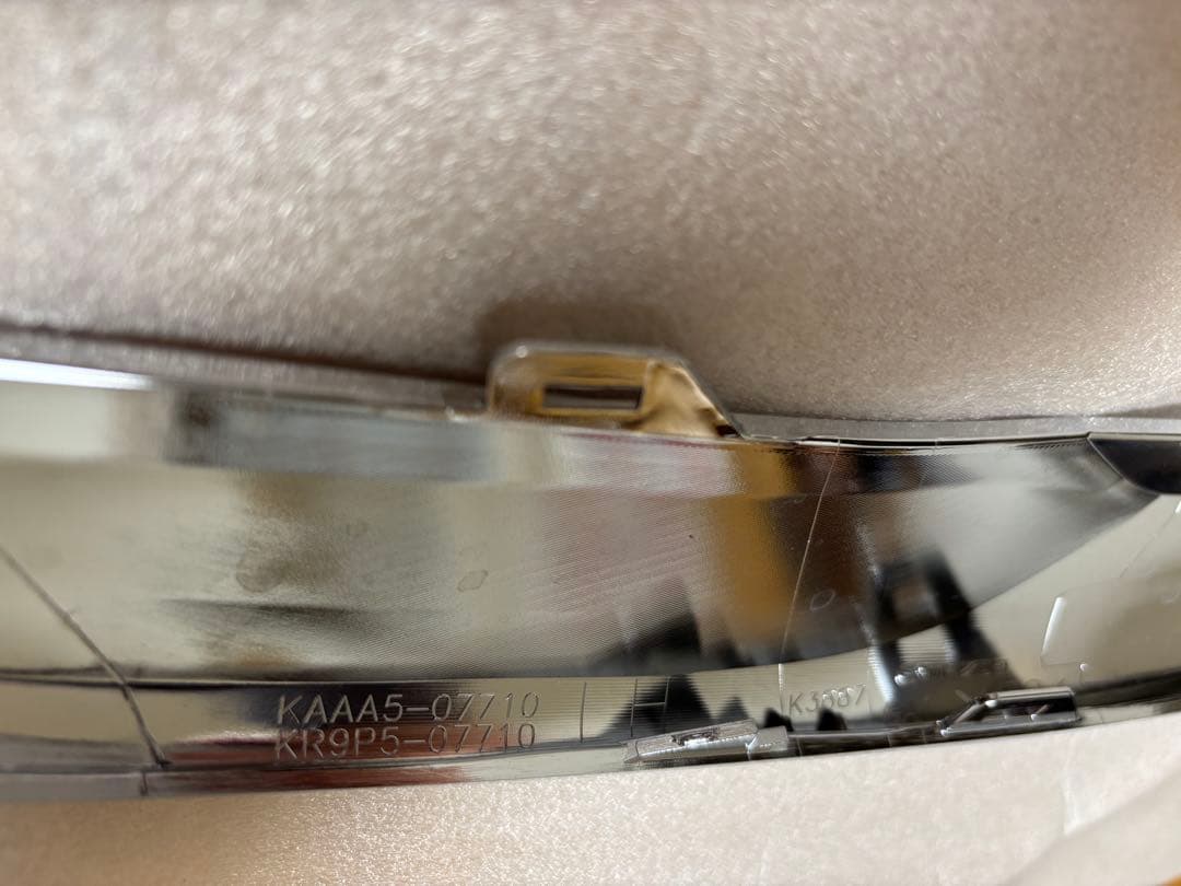 CX-60 シグネチャーウィング純正品(左右上下セット)