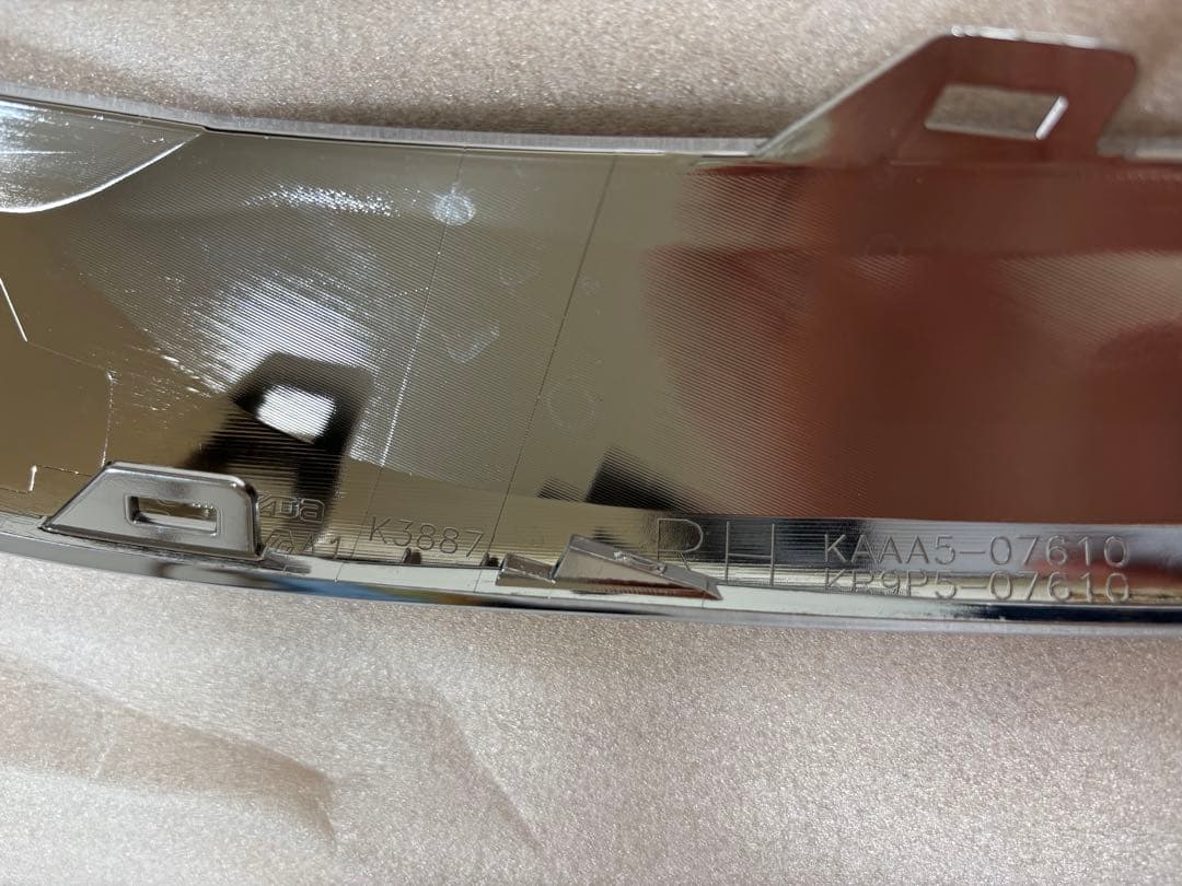 CX-60 シグネチャーウィング純正品(左右上下セット)