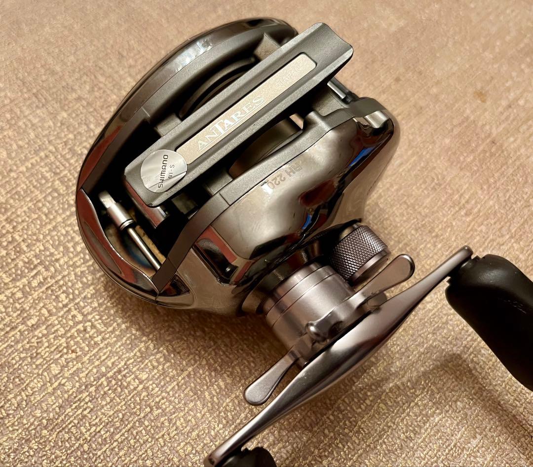 美品！　シマノの名機中の名機初代アンタレス　ベイトキャスティングリール