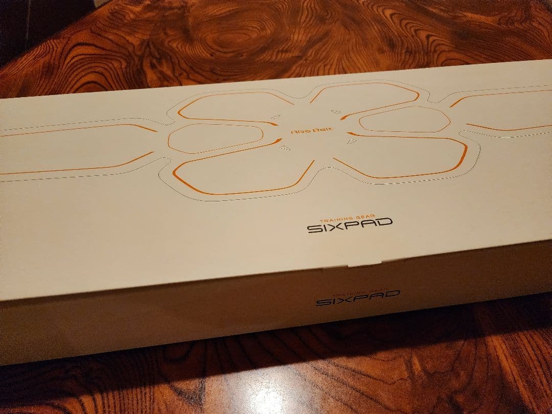 期間限定値下げ中！　SIXPAD！