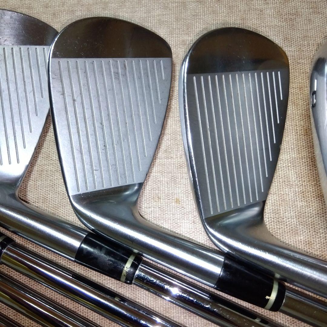 綺麗な状態 PRGR iS3500BL FORGED ４〜９.ＰＷ ７本【Ｓ】