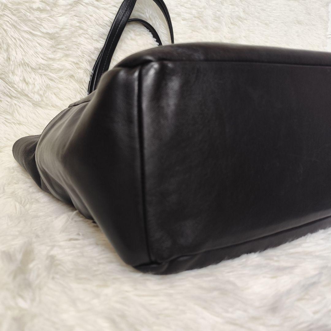 UNITED ARROWS レザー トートバッグ 黒 A4収納 肩がけ ブラック