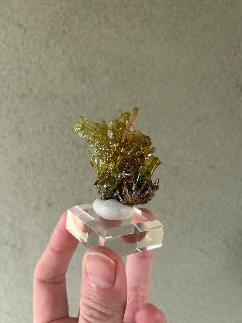 売り切り Zincite ジンカイト 黄緑色結晶 天然石 原石 秘蔵品