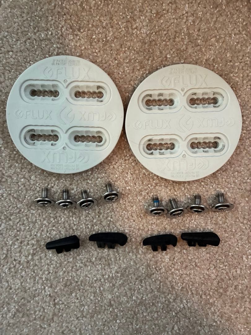 FLUX DS SMサイズ ブラック スノーボード ビンディング