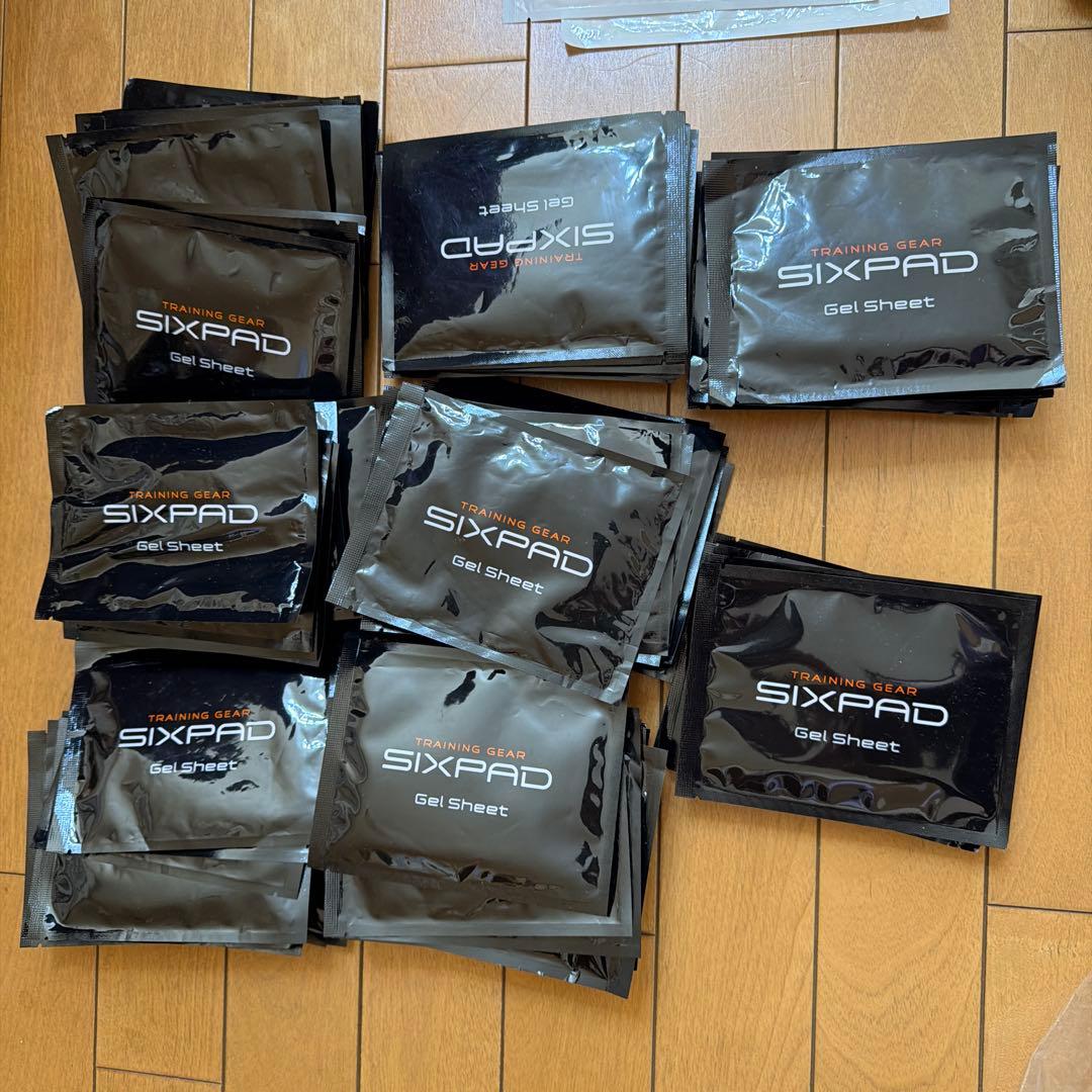 SIXPAD BODY REVOLUTION トレーニング機器