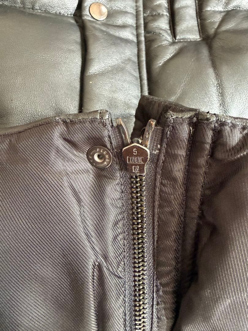 グリーンレーベル　GREEN LABEL ブラックレザー ダウンベスト H27