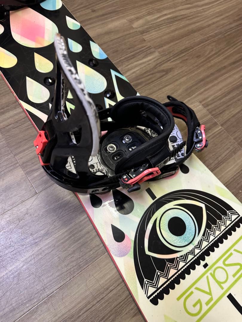 スノーボード SALOMON 143cmバインディングSALOMON S/M