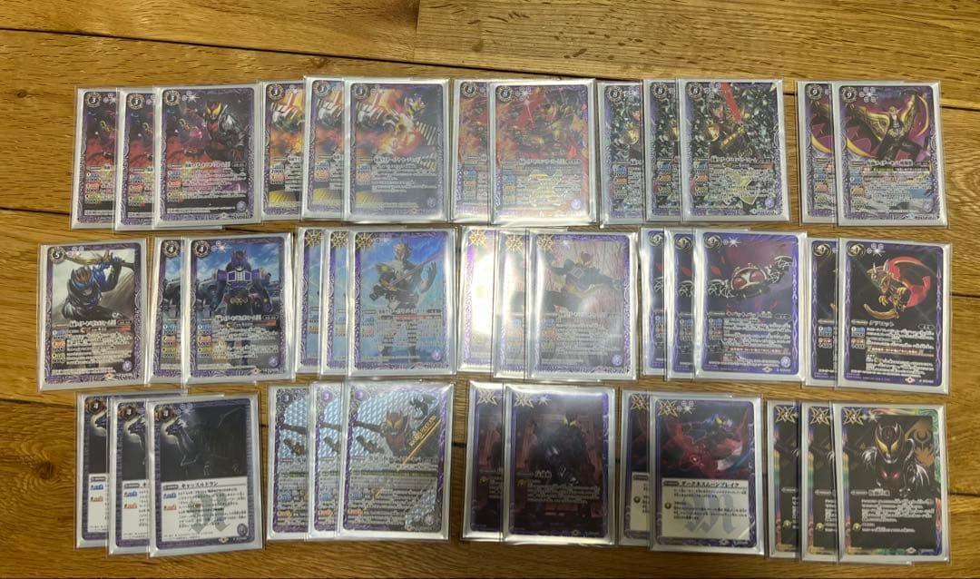 仮面ライダーキバ デッキ　スリーブ付き　バトルスピリッツ
