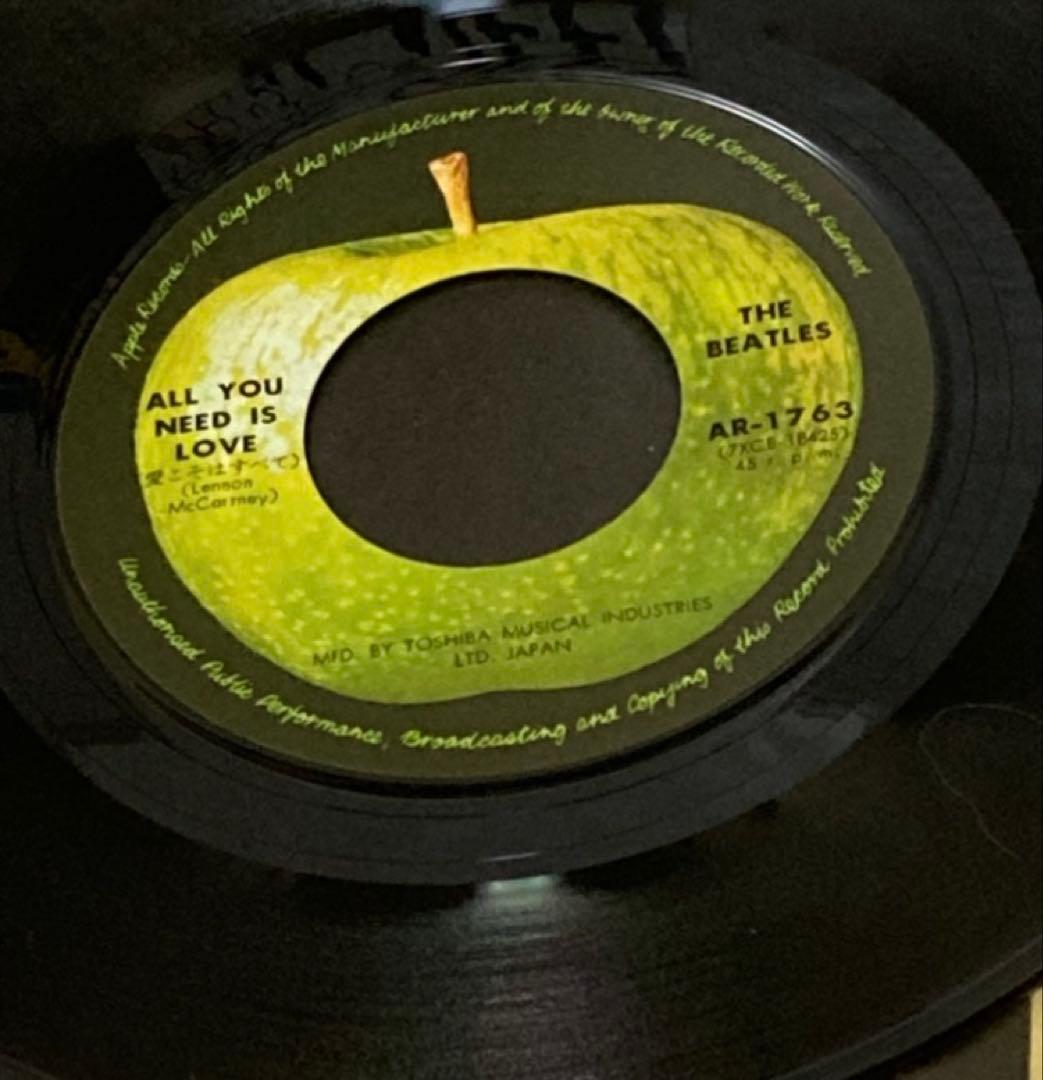 赤盤２枚 ①ロック アンド ロール ミュージック ②ヘルプ 他 ●ビートルズ