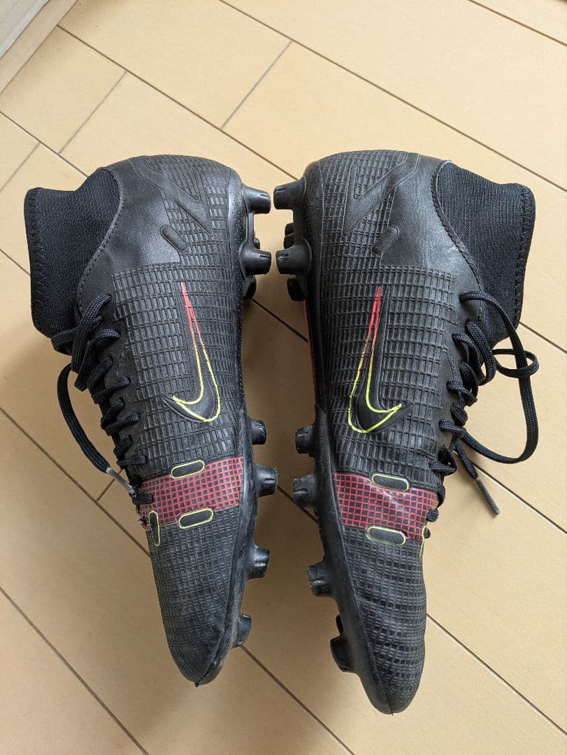 NIKE ナイキサッカースパイク マーキュリアル スーパーフライアカデミー25