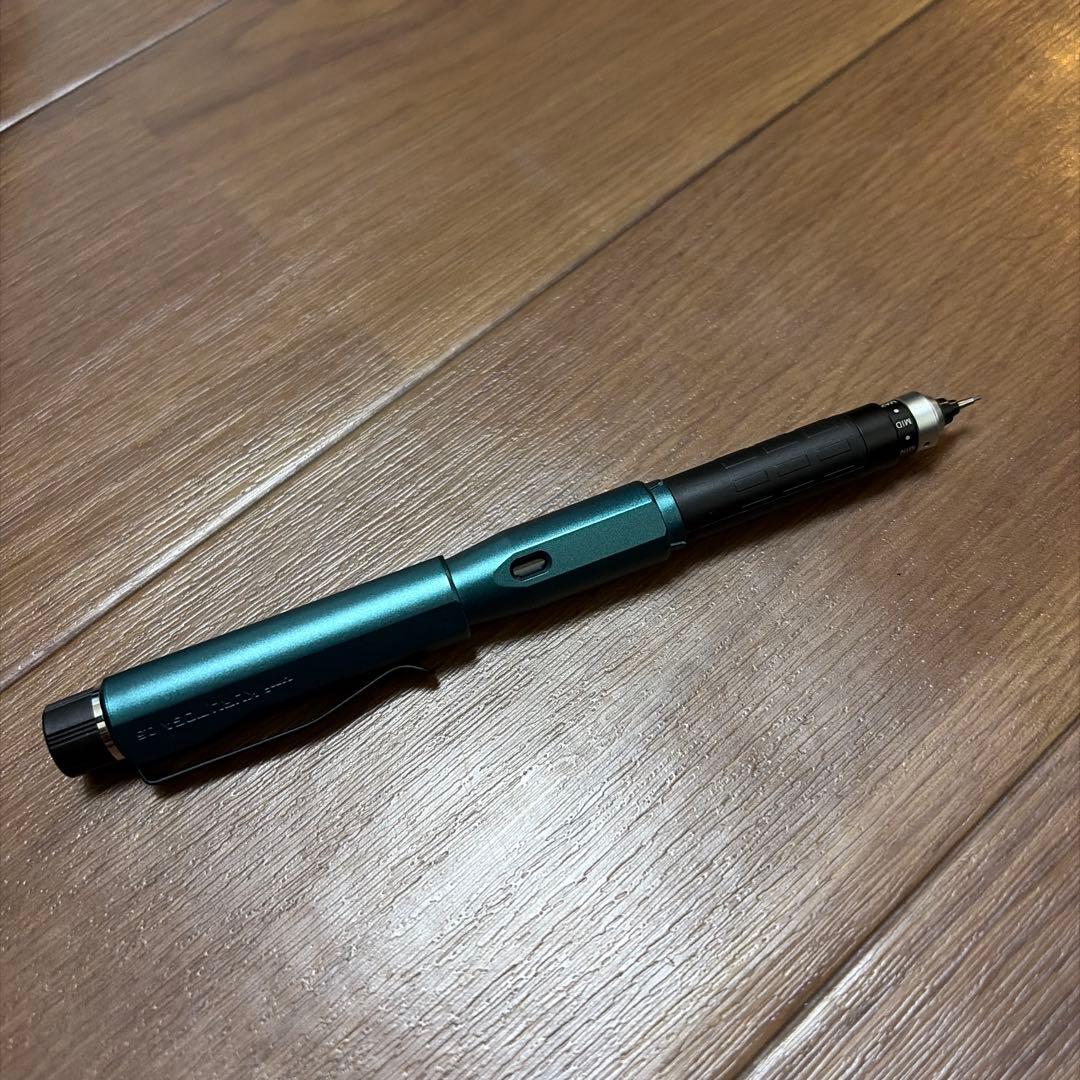 KURUTOGA DIVE　クルトガダイブ デンスグリーン