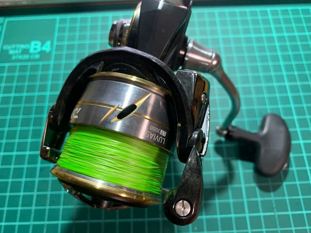 Daiwa Luvias LT3000XH スピニングリール 20ルビアス　美品