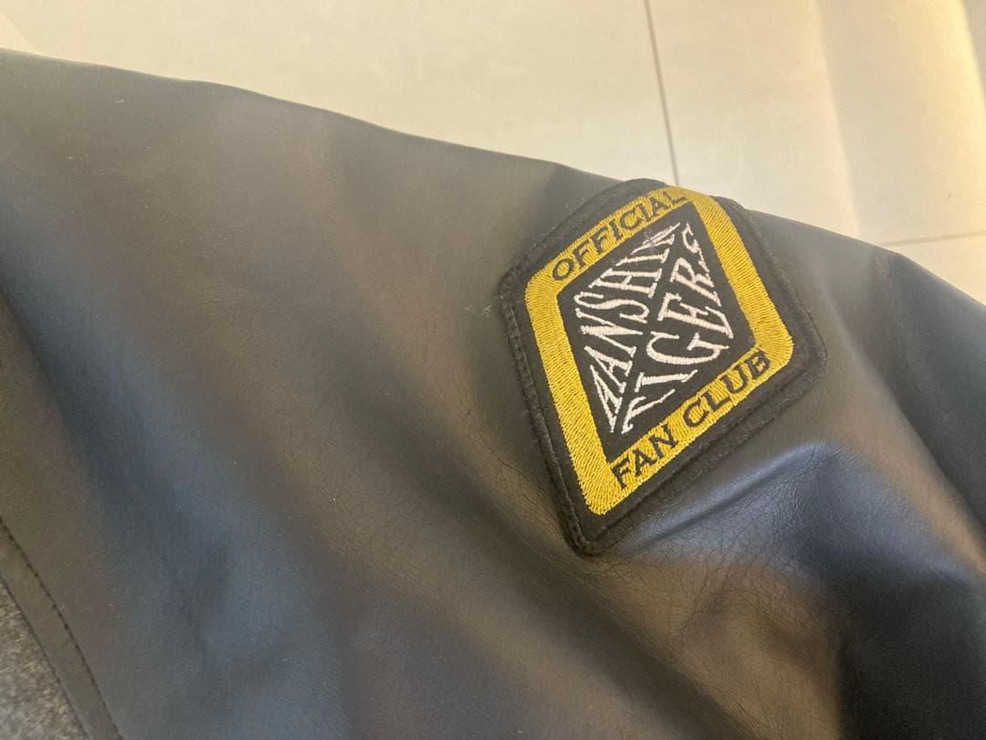 阪神タイガース ファンクラブ ダイヤモンドプラス スタジアムジャンパー Ｏサイズ