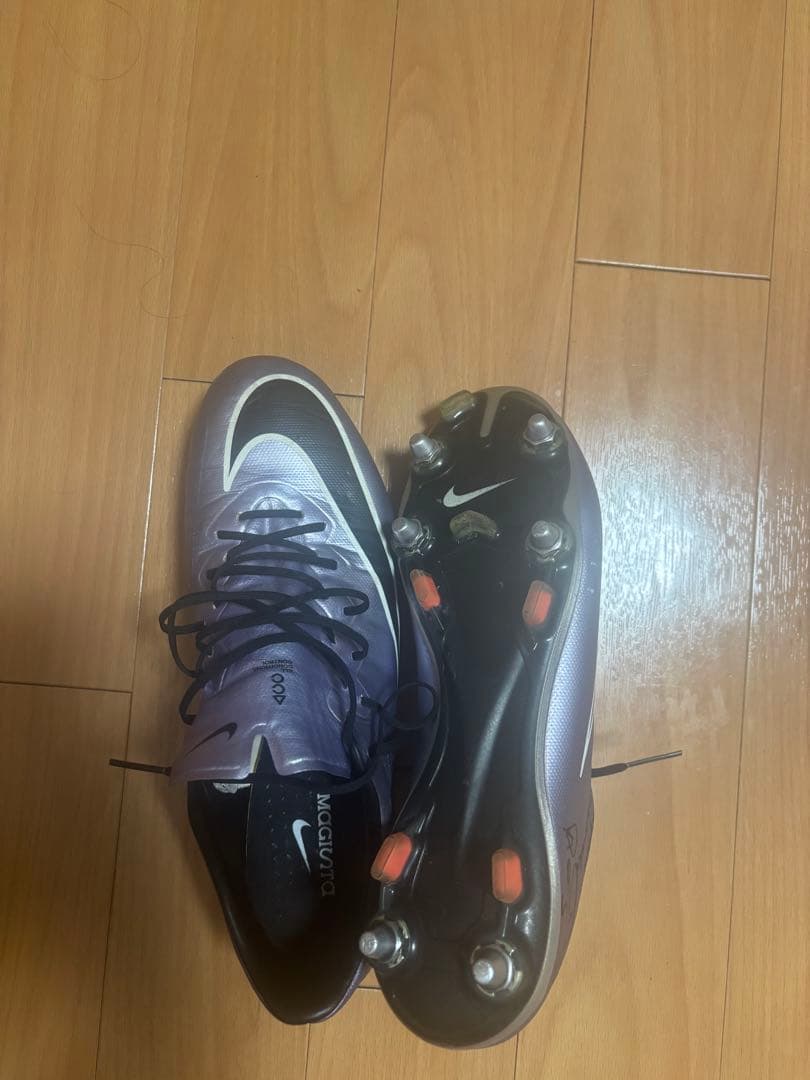 Nike Mercurial サッカーシューズ サイン入り