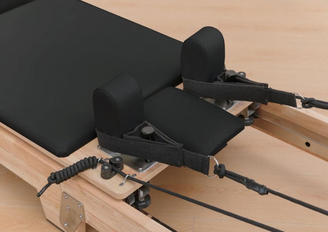 新品ウッドピラティスリフォーマー セットブラック