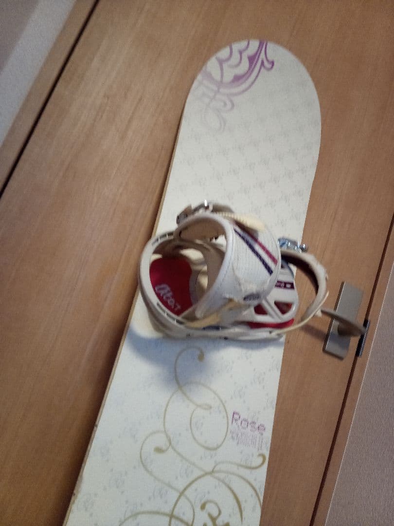 さあやさん専用　スノーボード　レディース　3点セット　別料金でブーツとケース追加