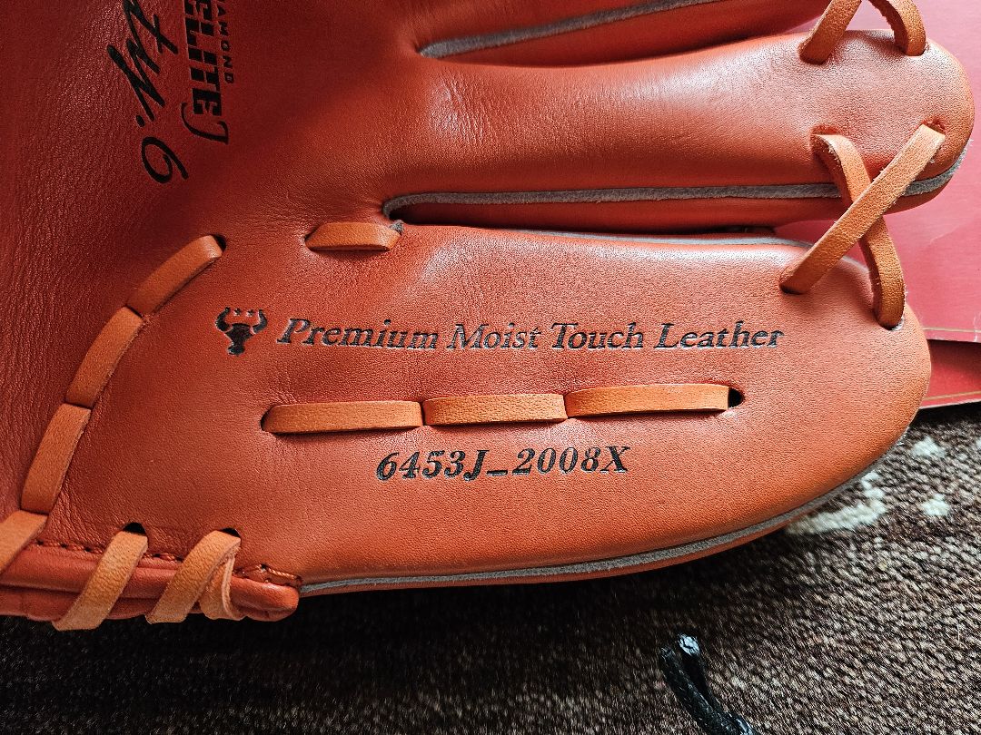 【希少品】硬式投手用グローブ　ナイキ　和田毅　型（BF1152）