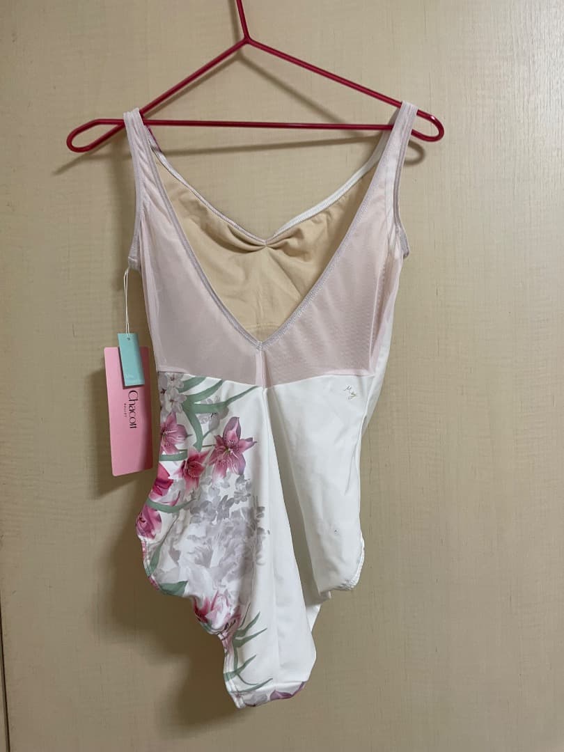 新品・タグ付き【MAY NAGAHISA】ノースリーブレオタード