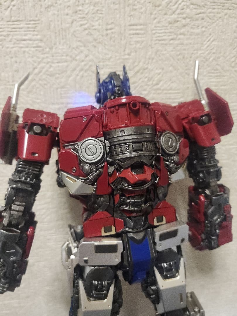 非正規 MM01 トランスフォーマー オプティマスプライムっぽい人