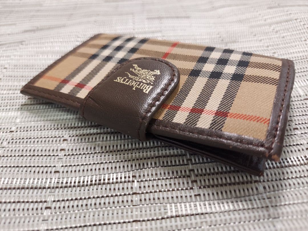 Burberry ノバチェック　レザー　４連キーケース　極美品