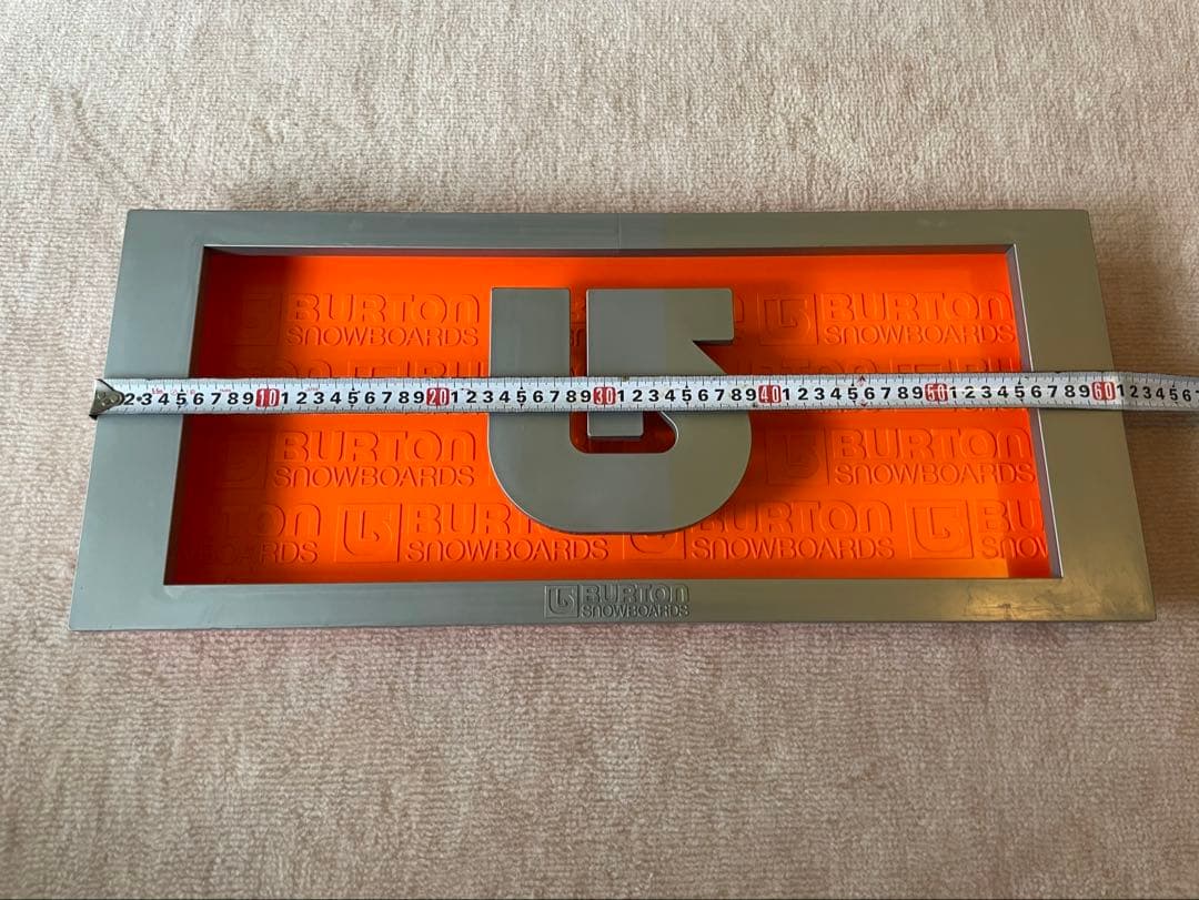BURTON 看板
