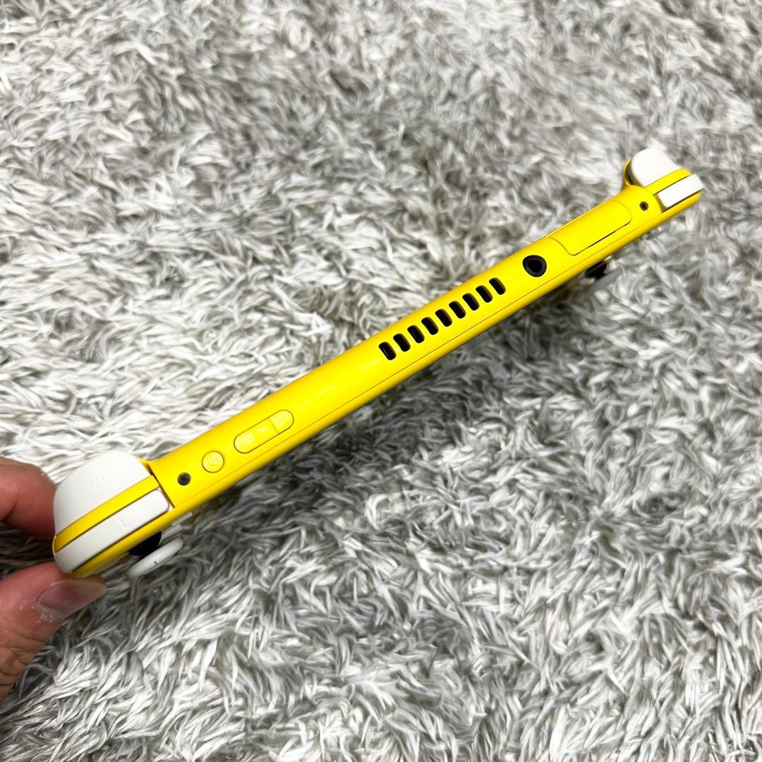 【極美品】Nintendo Switch Lite イエロー　箱　ACアダプタ