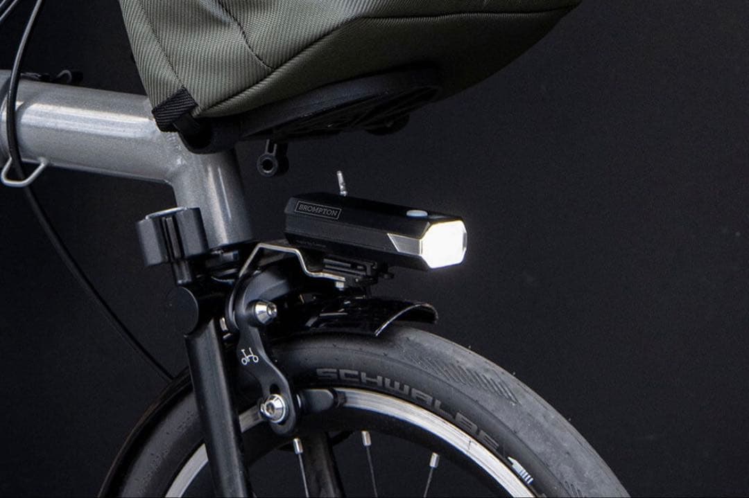 【美品】ブロンプトン純正 CATEYE 500Lm 専用ブラケット付